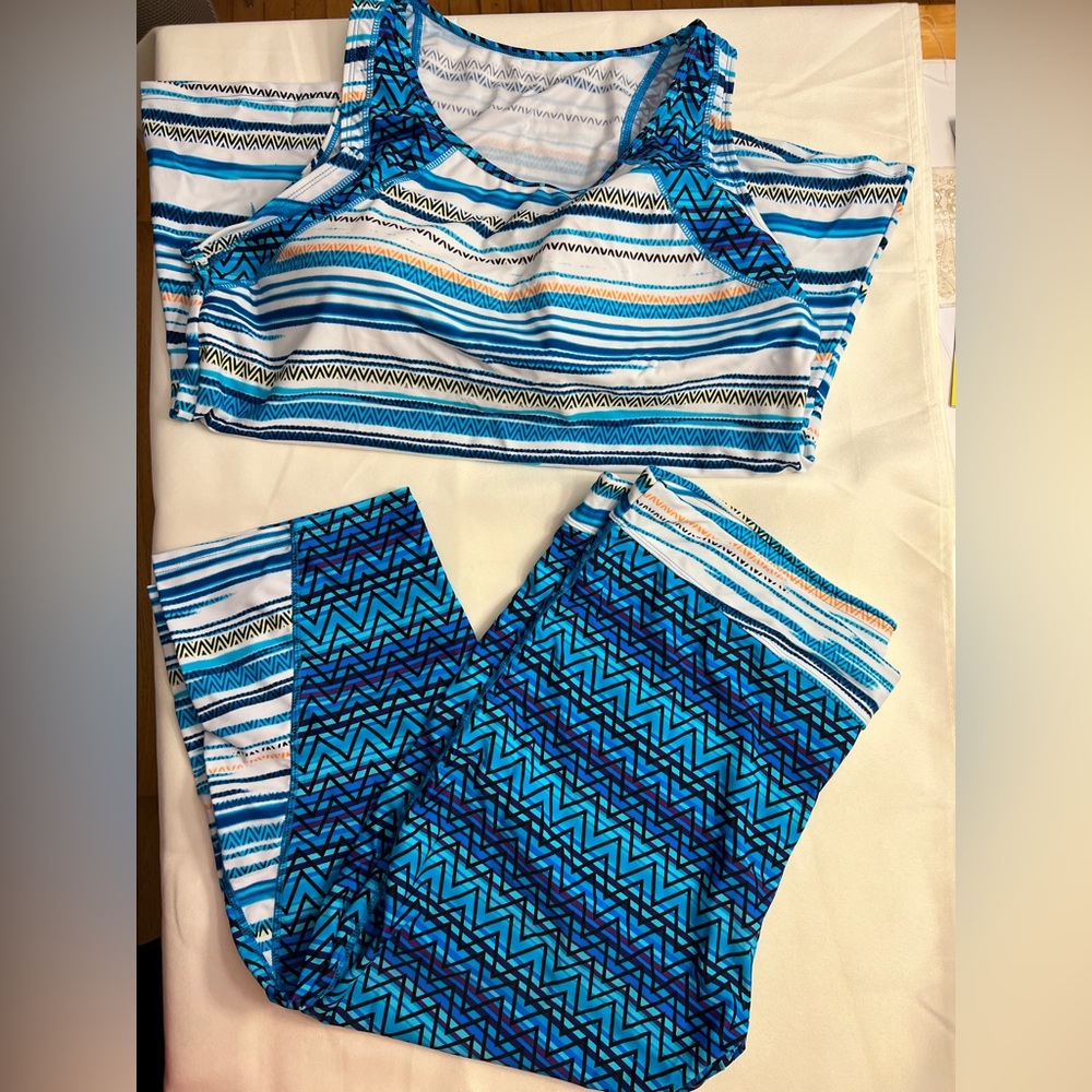 NEW Ladies Women’s Tank Top and Capri Set Activewear, Swimwear, Rash guard